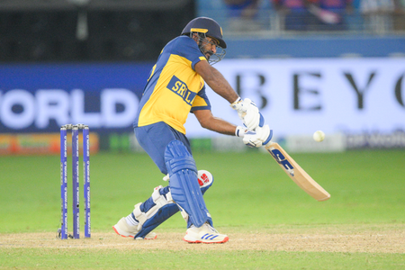 Perera, Malinga and Chameera return to SL T20I squad against England