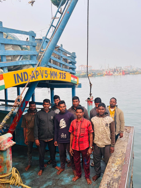 Nine Andhra fishermen return home from Bangladesh