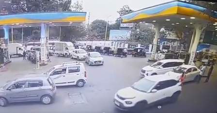 <div>Shehzad Poonawalla’s mother seriously injured in ‘deliberate’ hit-and-run in Pune</div>