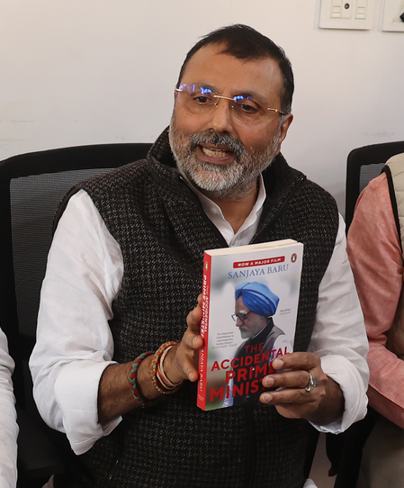 <div>Ex-Army chief’s book row: BJP MP lists 40 books ‘exposing real history’ of Cong, Gandhi family</div>