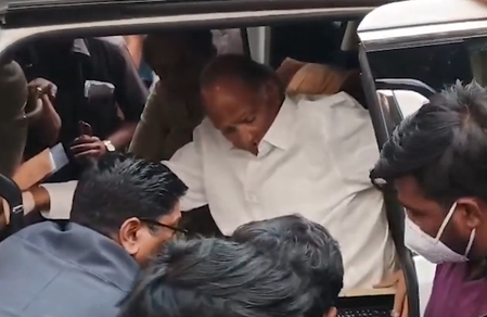 Sharad Pawar undergoes preliminary check-up at Ruby Hall Clinic (Lead)