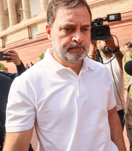 Varanasi court to hear review plea against Rahul Gandhi today