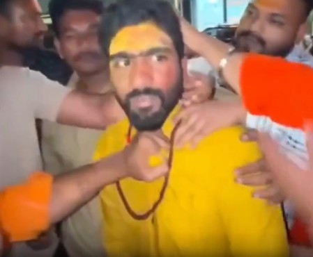 Youth arrested for hiding identity at Mahakal temple in Ujjain