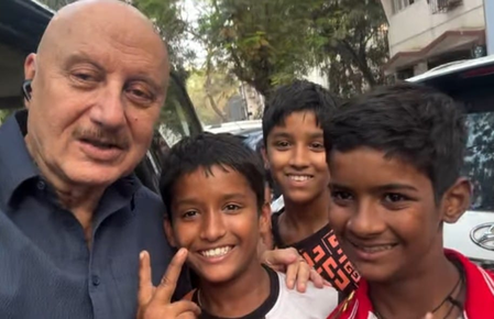 Anupam Kher enjoys quality time with his young friends he met on the Versova-MadhIsland Jetti