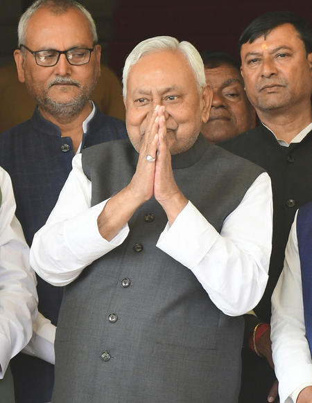 Nitish Kumar issues five-point directive to improve pedestrian safety in Bihar