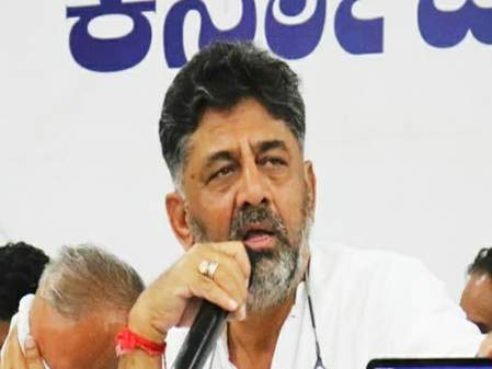 <div>Happy over Kharge’s assurance on resolving K’taka leadership issue: Shivakumar</div>