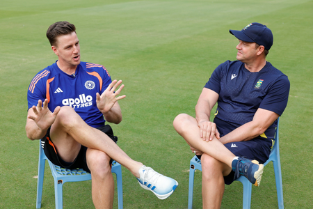 <div>We both have same goal of winning Super 8 clash: ‘Calm and professional’ Morkel brothers ready for India vs SA encounter</div>