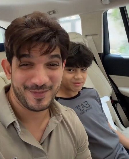 Arjun Bijlani shows how his son reacted when he asked him to lip-sync