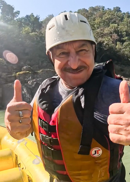 At 73, Dalip Tahil goes river rafting, raft capsizes in Ganga
