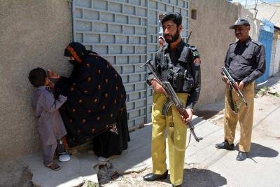 Pakistan: Polio teams targetted by parents in Lahore
