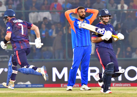 <div>T20 WC: Varun’s devastating spell was the game-breaker, says Namibia skipper Erasmus</div>