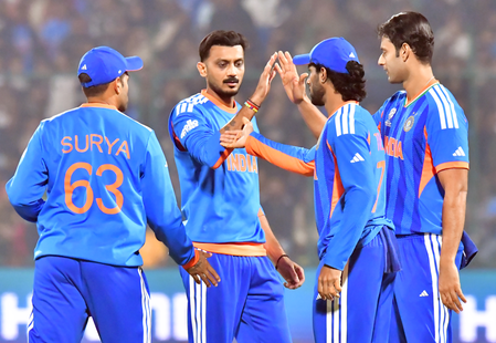 T20 WC: Chakaravarthy picks 3-7 as India register massive 93-run win over Namibia