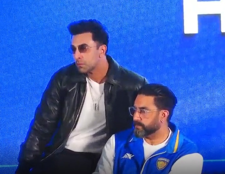 Ranbir Kapoor spills secrets about Abhishek Bachchan’s gaming skills