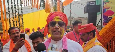 Holi meant to end disputes, promote unity, says BJP MP Ravi Kishan