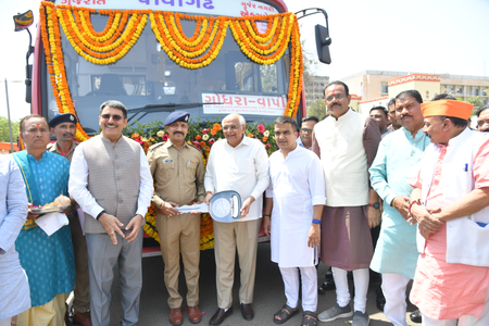 Gujarat CM launches 182 new GSRTC buses to expand connectivity across all Assembly constituencies