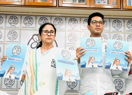 Trinamool makes 10-point promise in poll manifesto for Bengal Assembly polls