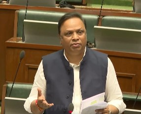 Maha govt to make social media regulation policy on usage by minors after task force report: Minister Shelar