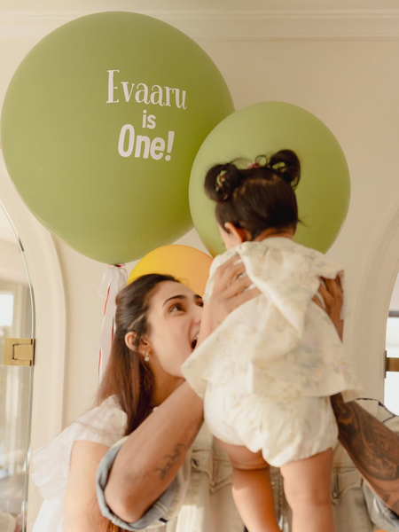 Athiya Shetty says ‘Thank you for choosing us’ as daughter Evaarah turns 1