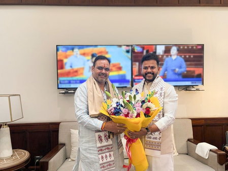 Rajasthan CM meets Union Ministers in Delhi; pushes RRTS link, airport expansion