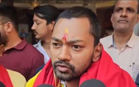 ‘Praying for Bihar’s prosperity’: Nishant Kumar visits Kali Mandir in Gardanibagh​