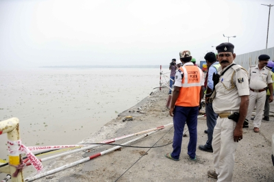 Three killed in car accident in Madhepura as car falls into river