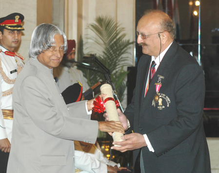 Former Raymond Group MD and Padma Bhushan awardee Vijaypat Singhania dies at 87