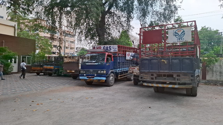 414 LPG cylinders dumped in Hyderabad graveyard seized, 10 held