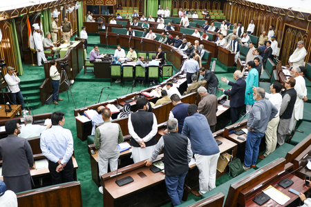 J&K Legislators protest absence of bureaucrats in Assembly