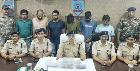 Seven aides of Aman Sahu-Prince Khan gangs held in Bokaro, key accused injured in encounter