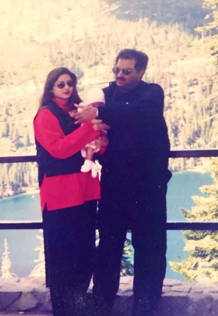 Boney Kapoor shares throwback pic of Sridevi & 4 month-old Janhvi Kapoor, recalls ‘happy memories’