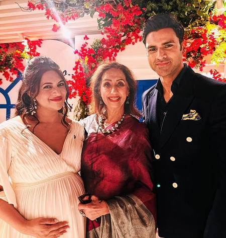 Mommy-to-be Divyanka Tripathi excitedly tells on-screen mother Neena Kulkarni: Amma… I Am Becoming an Amma!