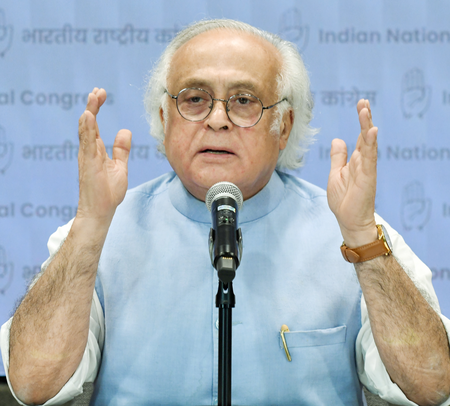 Row over Arunachal CM’s kin: Cong targets BJP as SC orders CBI probe into issue of contracts