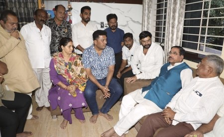 K’taka love jihad case: Pralhad Joshi visits Hubballi victim’s family