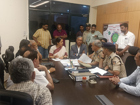 Karnataka govt urges Maharashtra to have Kannada option in TET