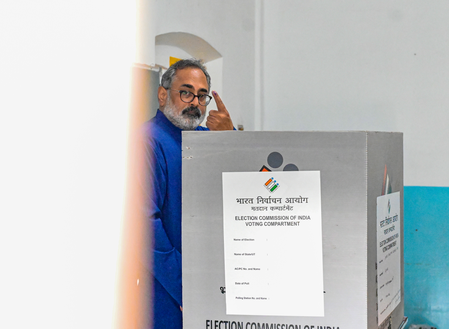 CPI(M), Cong not capable of bringing development: Rajeev Chandrasekhar as Kerala votes