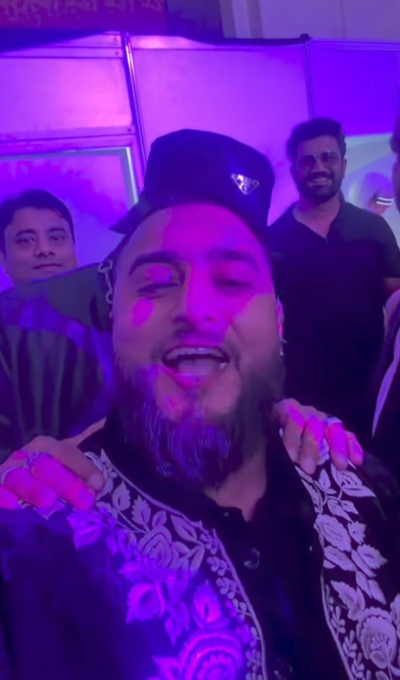 Ranveer Singh recreates ‘Aari Aari Aari’ magic with Khan Saab