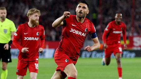 Freiburg beat Celta Vigo in Europa League quarterfinal first leg