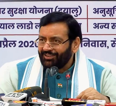 Haryana CM slams Congress for misleading farmers on crop procurement