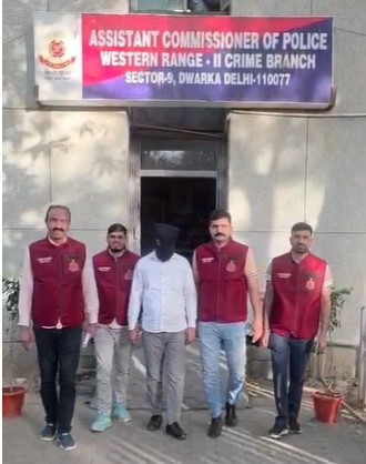 Bank employee arrested for facilitating cyber fraud worth several crores: Delhi Crime Branch