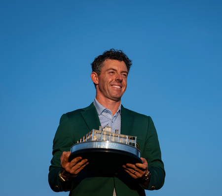 Rory McIlroy clinches second consecutive Masters title
