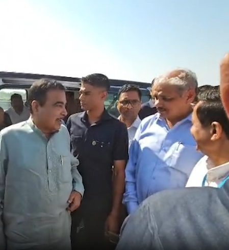 Nitin Gadkari inspects Delhi-Dehradun expressway rest stop in UP; locals thank govt for initiative