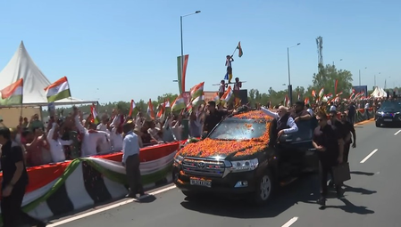 PM Modi receives rousing welcome at roadshow in UP’s Saharanpur