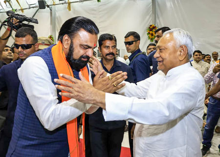 ‘Confident that under your leadership, Bihar will develop even more rapidly’: Nitish Kumar to CM Samrat Choudhary