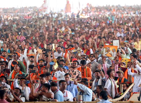 PM Modi praises large turnout at rally in Bengal’s Purulia amid scorching heat