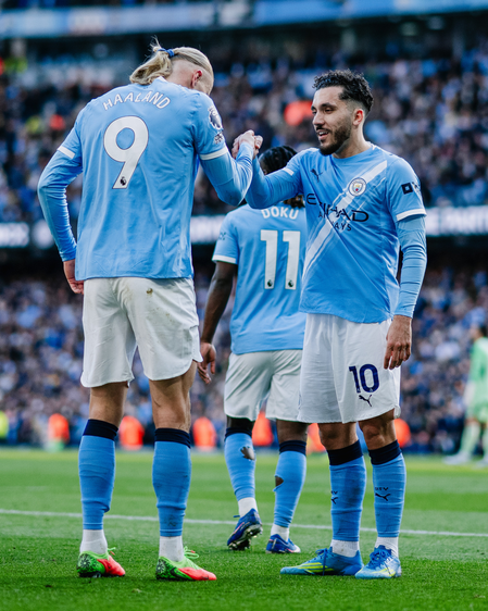 Football: Man City beats Arsenal in title showdown, Liverpool edges Merseyside derby