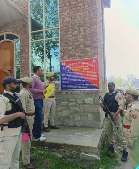 Srinagar Police attach drug traffickers’ assets worth Rs 3.5 crore