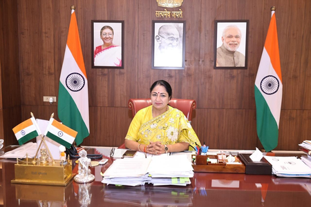 Delhi CM Rekha Gupta monitors implementation of Heat Wave Action Plan (Ld)