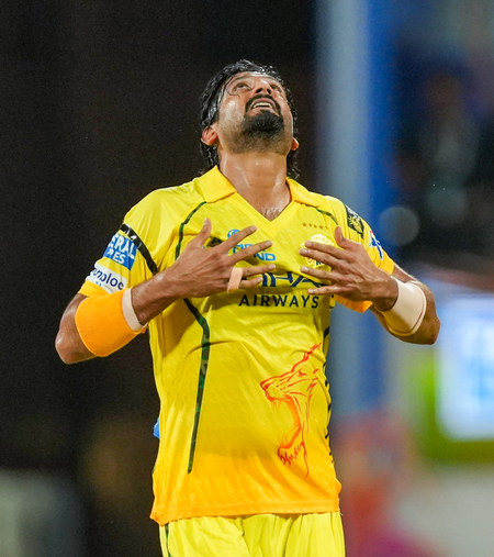 IPL 2026: CSK fast bowler Khaleel Ahmed ruled out due to quadricep injury