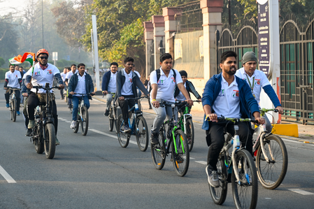 Ahmedabad to spearhead nationwide ‘Fit India Sundays on Cycle’ celebrations for Commonwealth Games Day