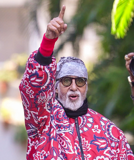Amitabh Bachchan begins blog with Ramcharitmanas amid news of hospitalization